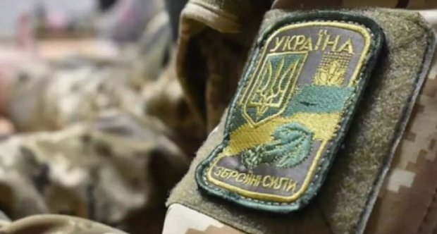 Українців можуть оштрафувати за носіння військової форми: кого це стосується та які штрафи передбачені