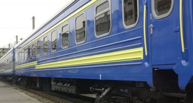 Через нічний обстріл понад 30 поїздів «Укрзалізниці» затримуються