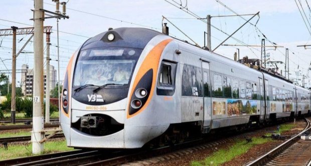 Флагманський поїзд «Чорноморець» до Одеси: чим відрізняються флагманські потяги Укрзалізниці